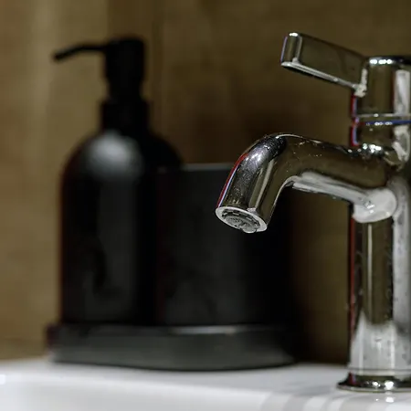 S9 Rrlux Free Parking