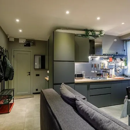 S9 Rrlux Free Parking