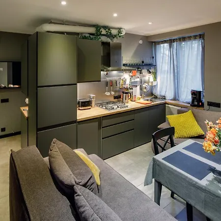 S9 Rrlux Free Parking