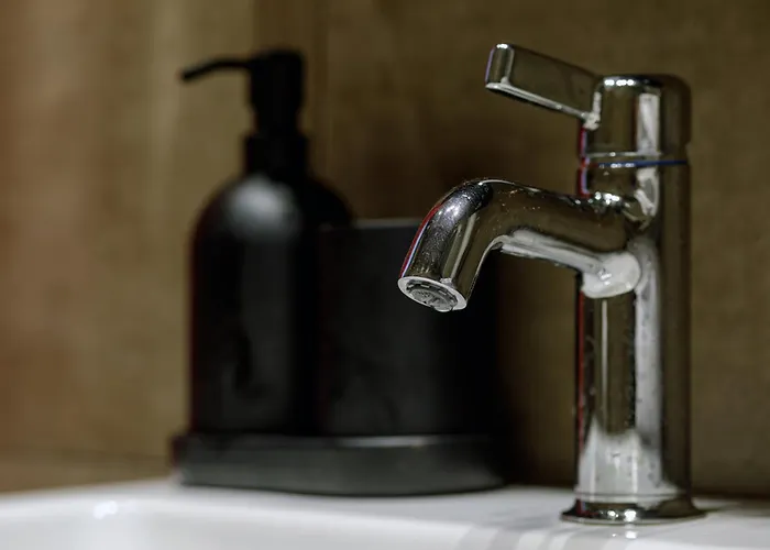 S9 Rrlux Free Parking