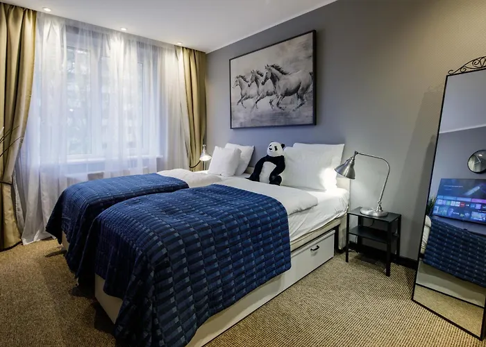 S9 Rrlux Free Parking