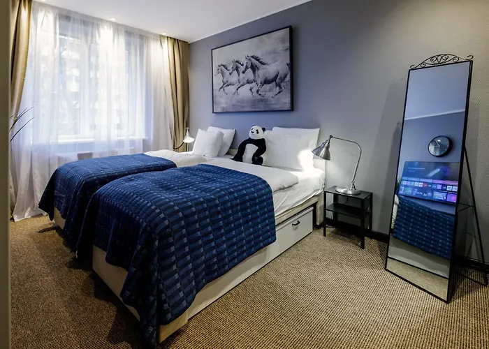 S9 Rrlux Free Parking