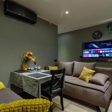 S9 Rrlux Free Parking Apartmán *