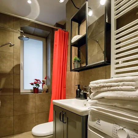 S9 Rrlux Free Parking