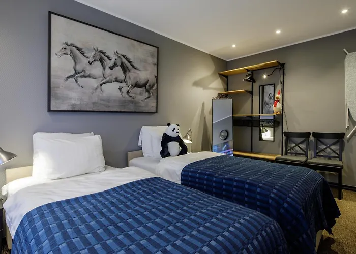 S9 Rrlux Free Parking Рига