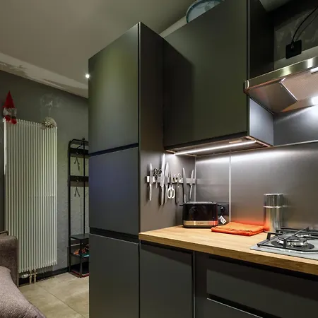 S9 Rrlux Free Parking Riga